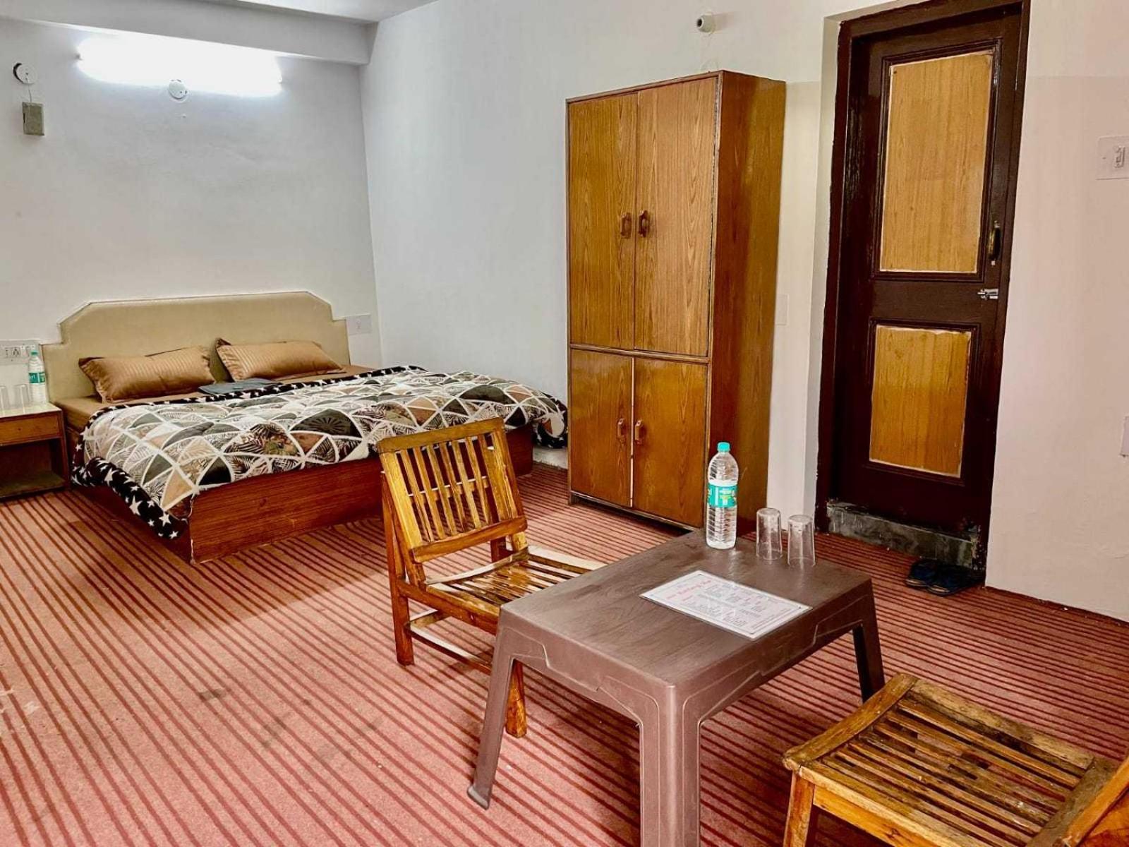 Hotel O Rohtang View Manāli Zewnętrze zdjęcie