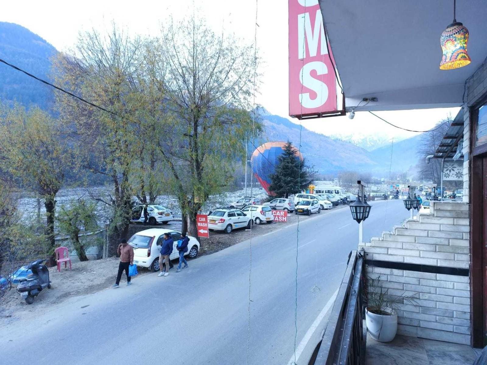 Hotel O Rohtang View Manāli Zewnętrze zdjęcie